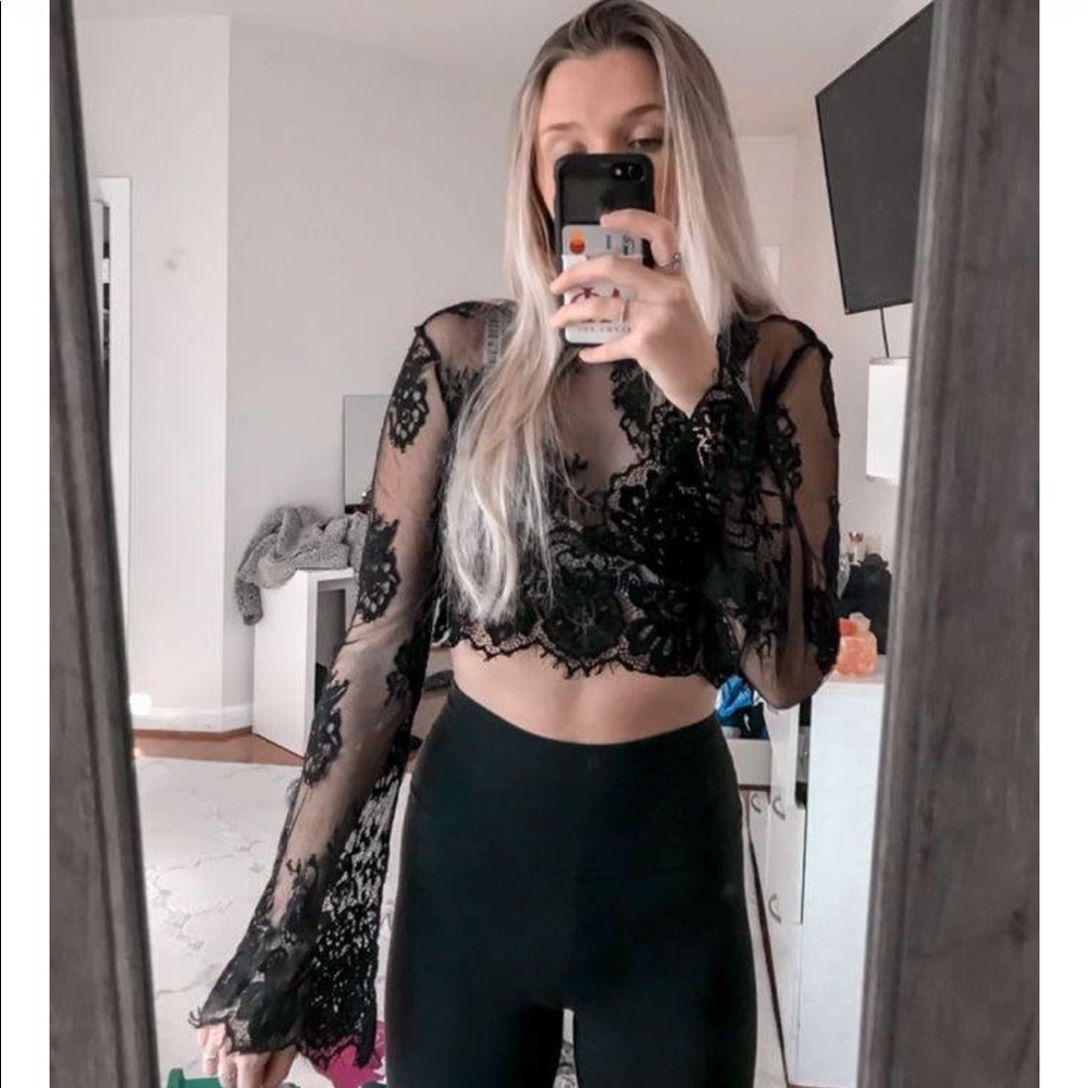 forever 21 lace top - Picture 2 of 3